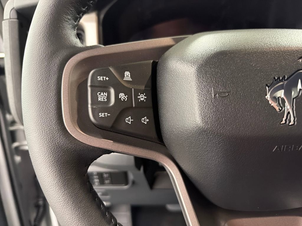 New 2026 Ford Bronco Outer Banks w/ Sasquatch Package image 19