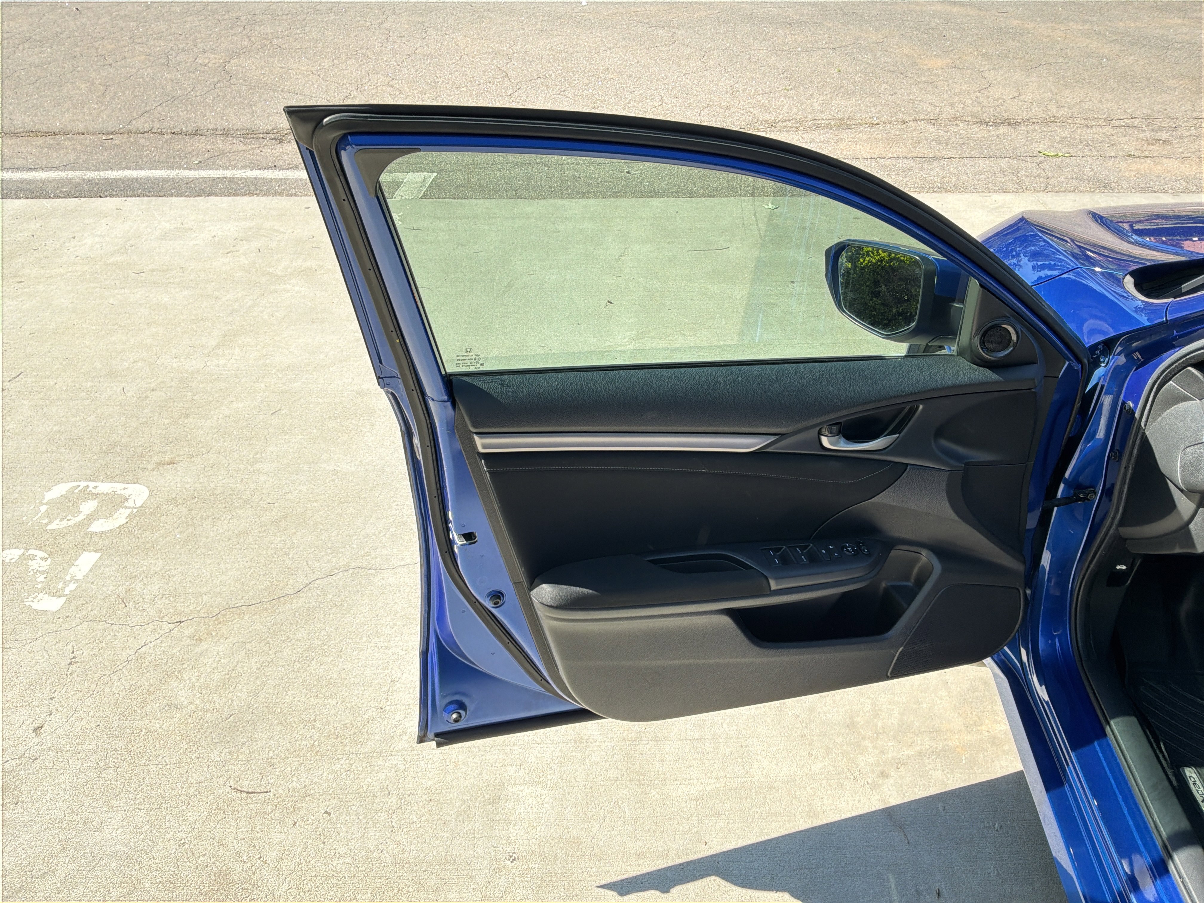 Used 2018 Honda Civic EX image 15