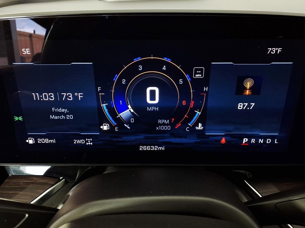 Used 2025 Chevrolet Tahoe Z71 w/ Comfort Package image 18