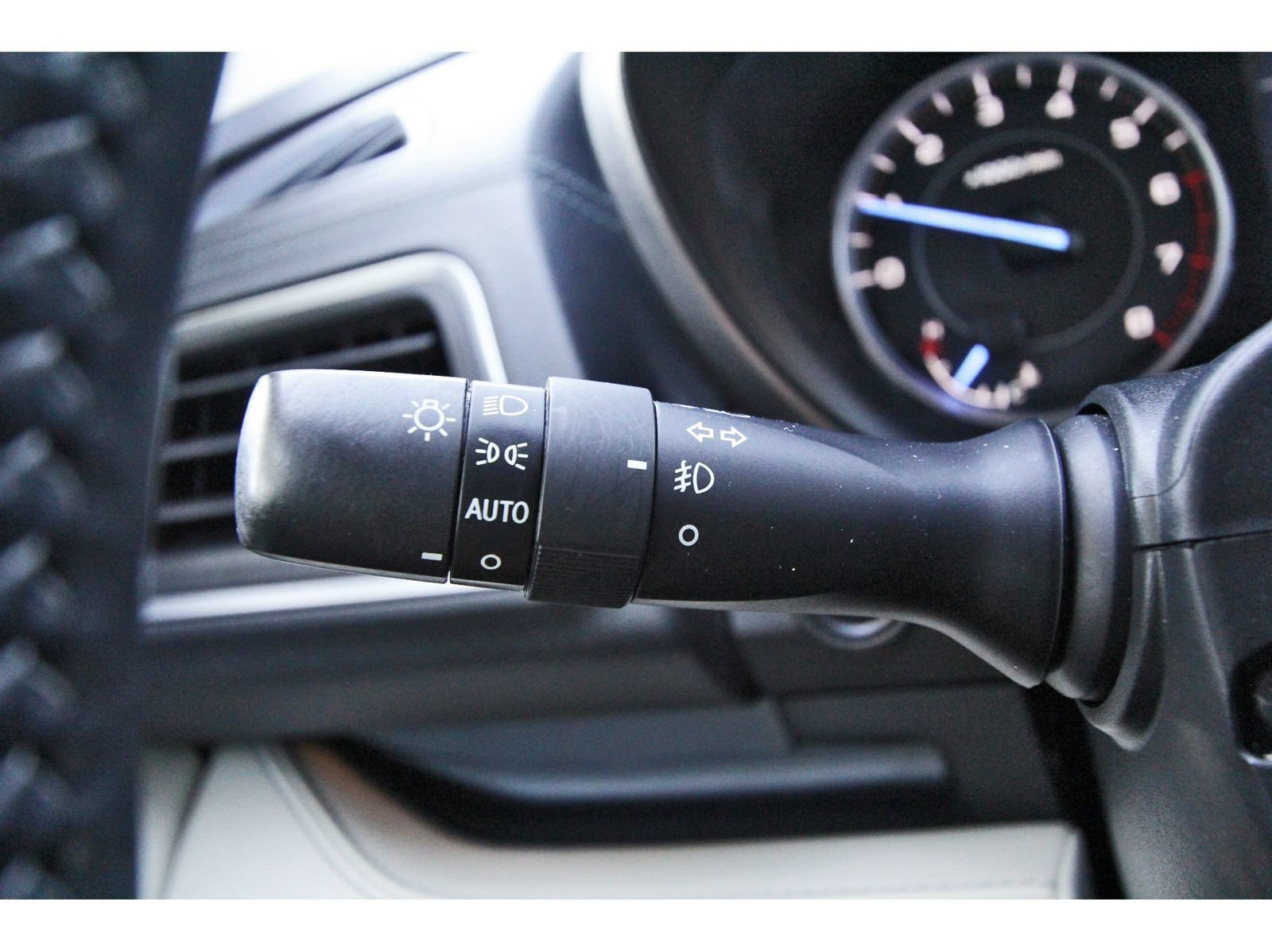 Used 2021 Subaru Ascent Touring AWD/4WD image 17