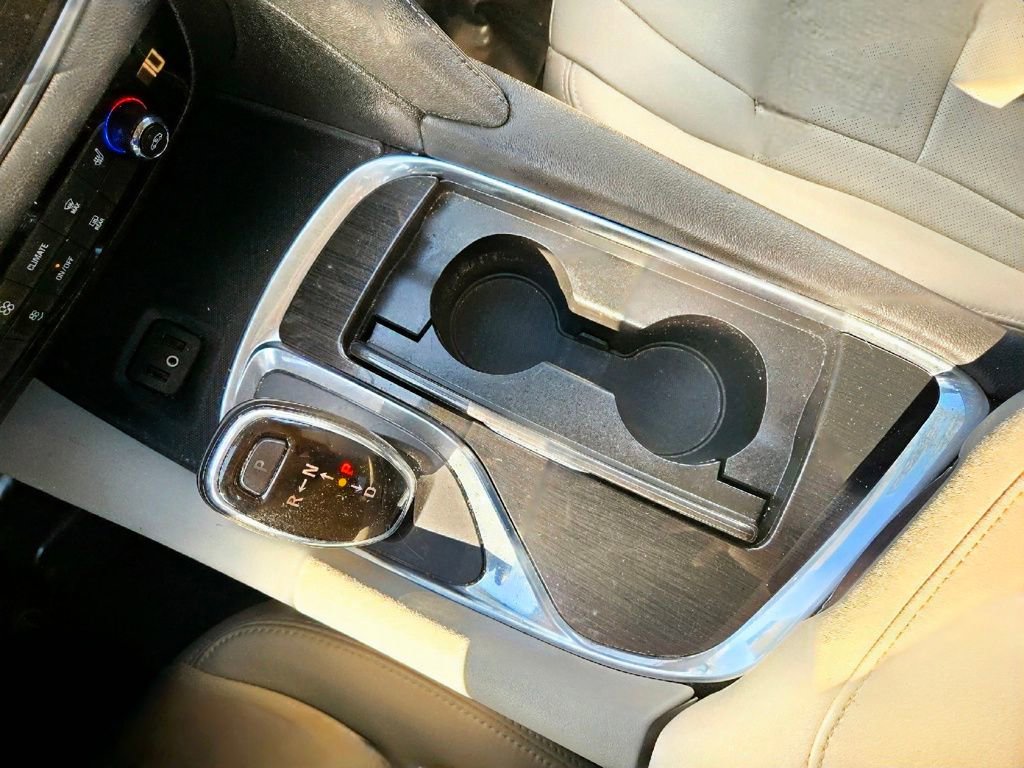 Used 2019 Buick Enclave Essence image 36