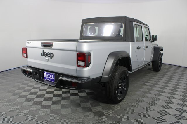 Used 2023 Jeep Gladiator Sport image 22