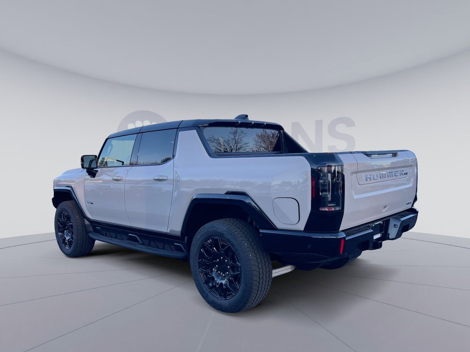 New 2026 GMC Hummer EV 4x4 Crew Cab image 4