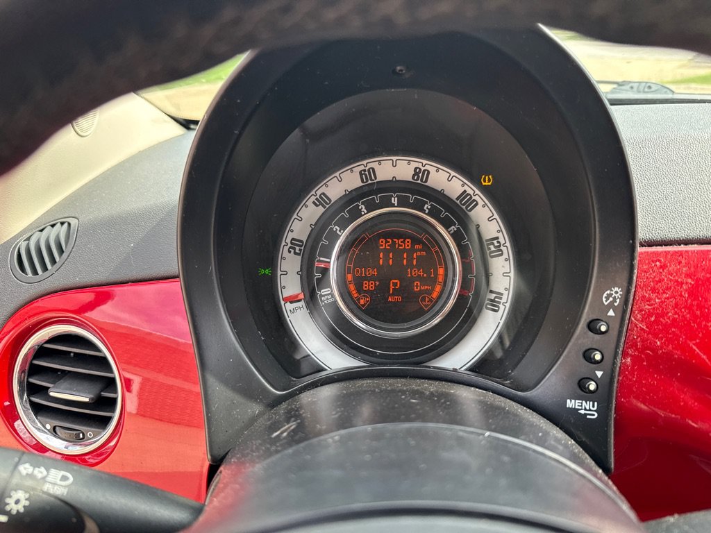 Used 2015 FIAT 500 Pop FWD image 15