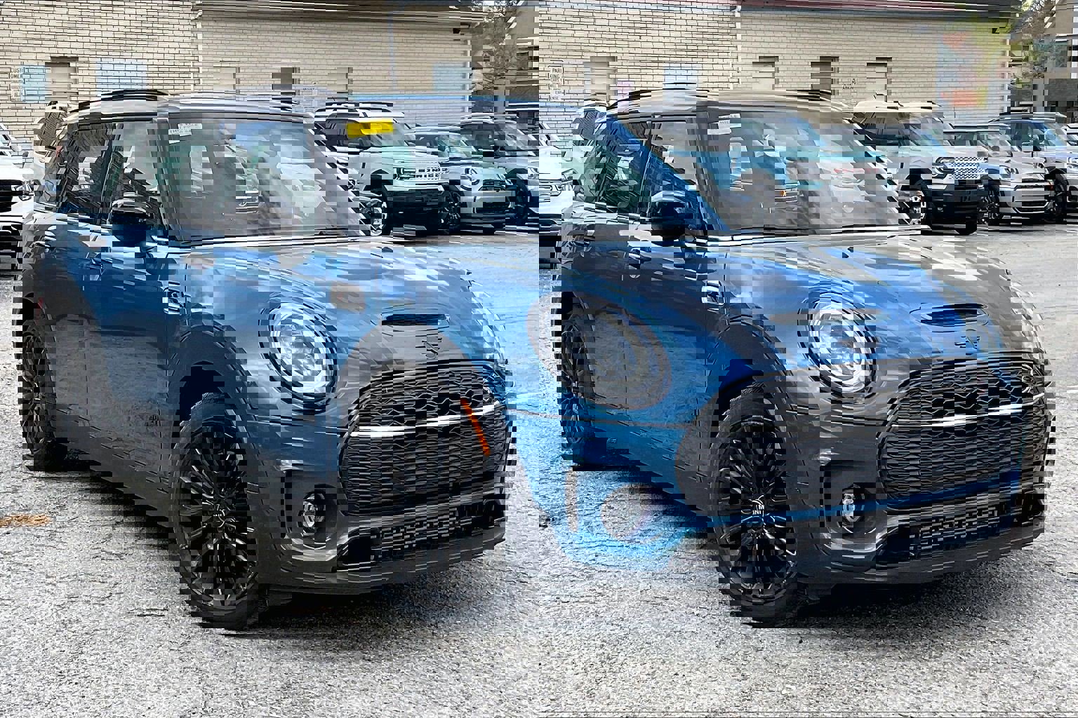 Certified 2024 MINI Cooper Clubman S image 2