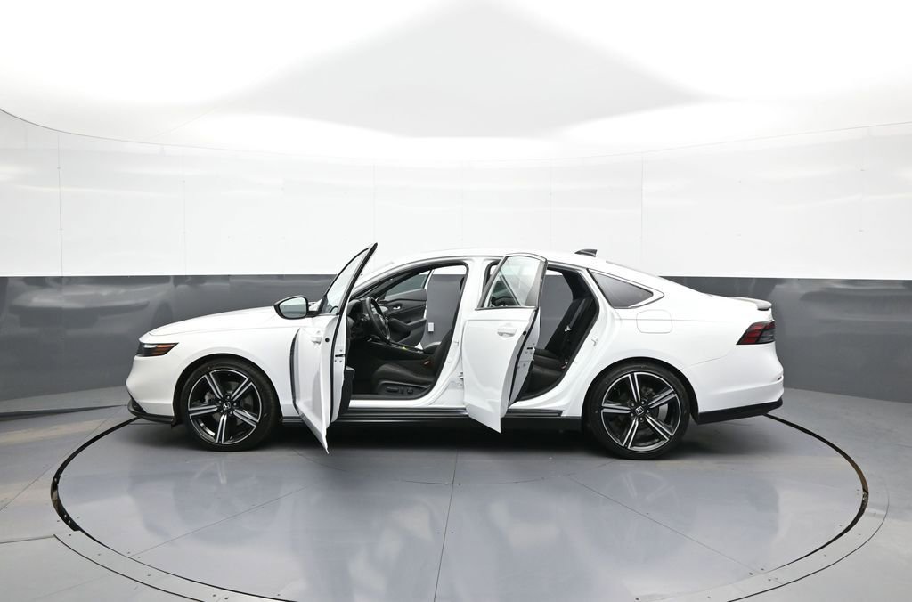 Certified 2023 Honda Accord Sport image 42