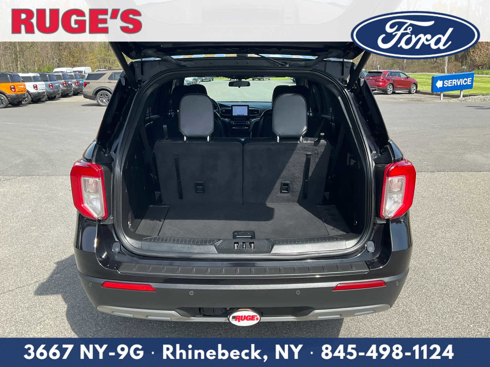 Used 2020 Ford Explorer XLT w/ Equipment Group 202A AWD/4WD image 13