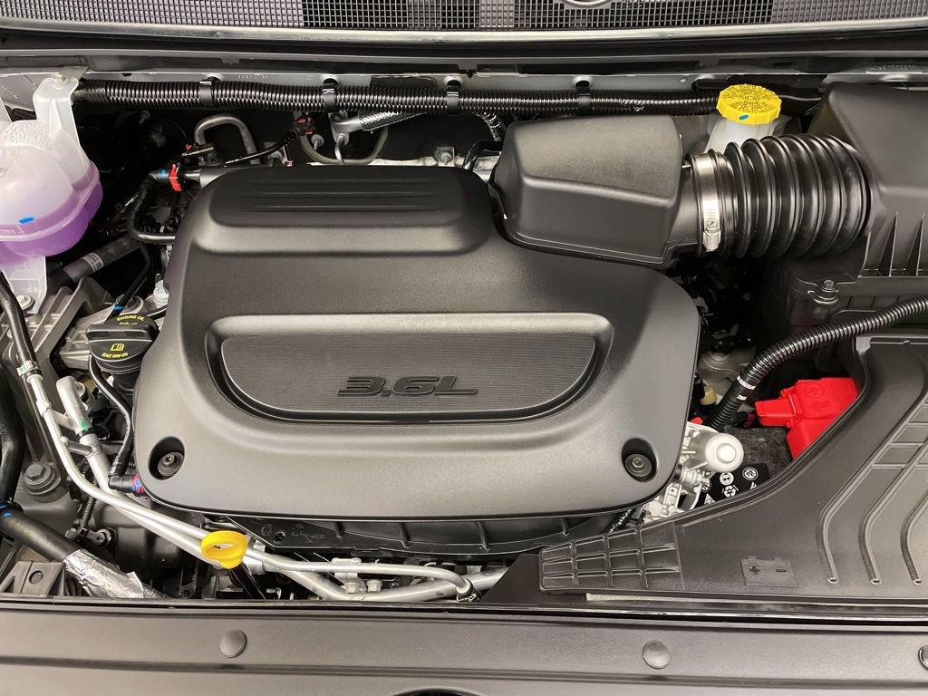 New 2026 Chrysler Pacifica Select FWD image 19