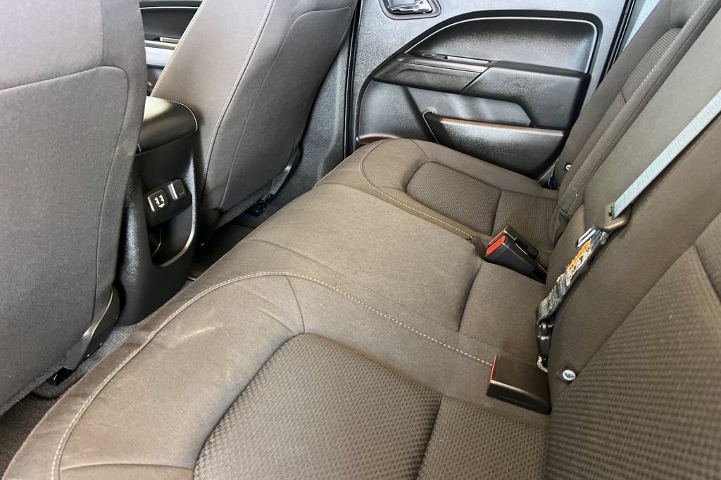 Used 2022 Chevrolet Colorado LT RWD image 14