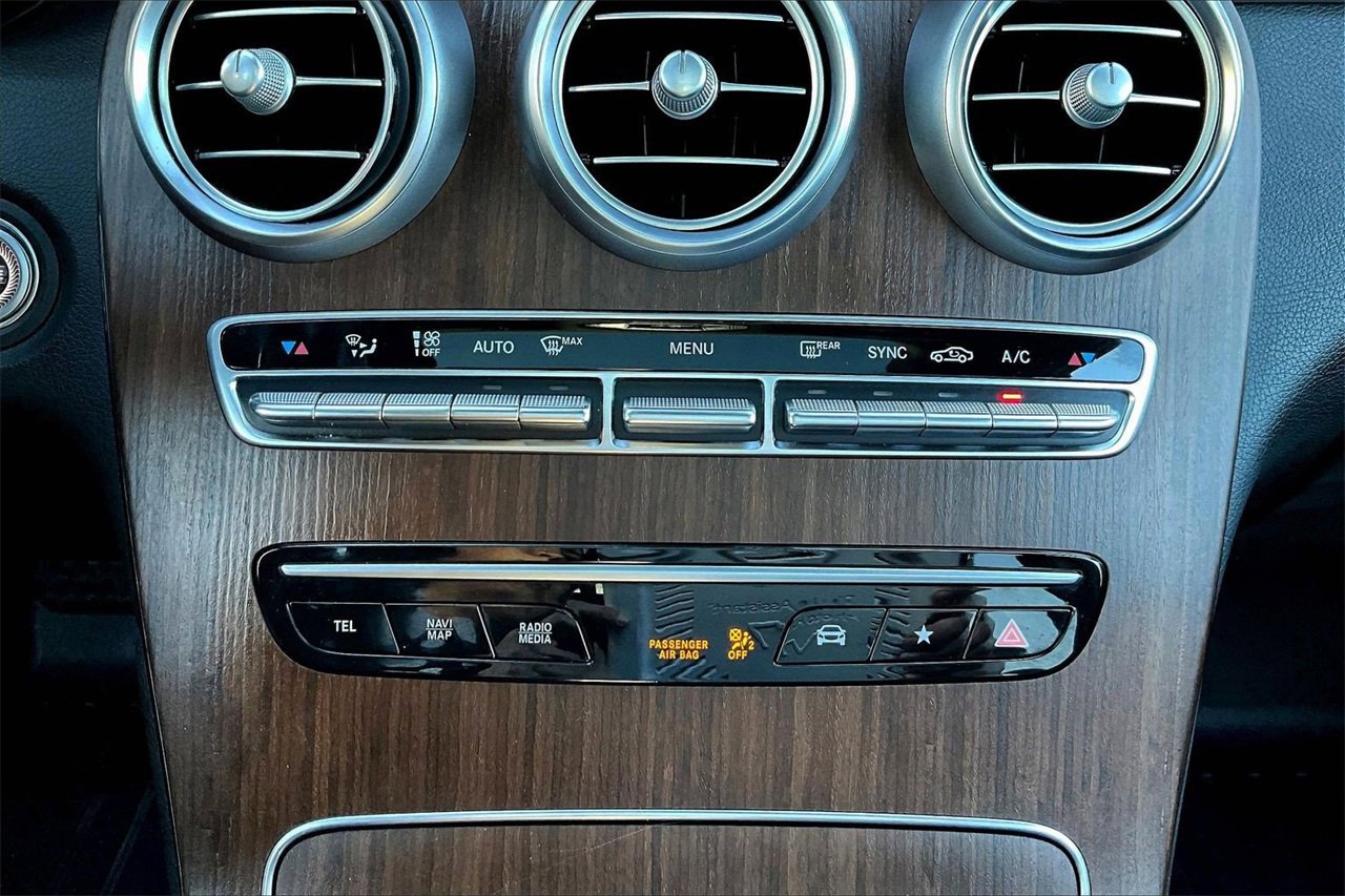 Used 2022 Mercedes-Benz GLC 43 AMG 4MATIC image 18