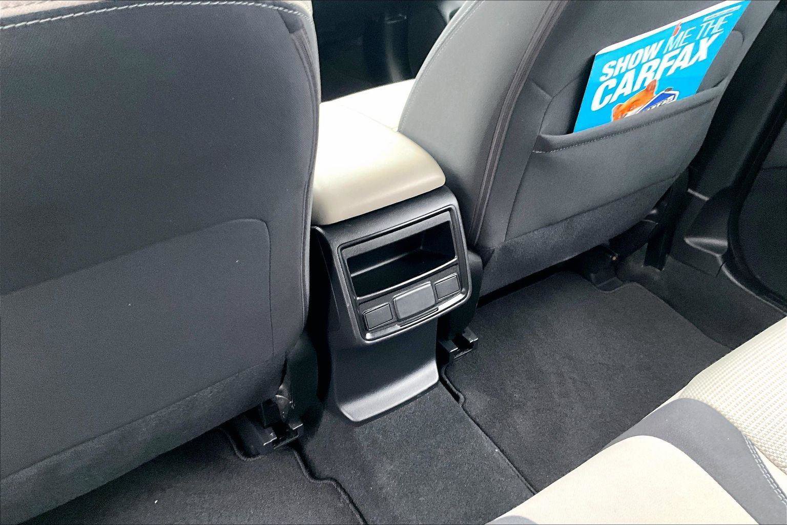 Used 2023 Subaru Forester Base image 30