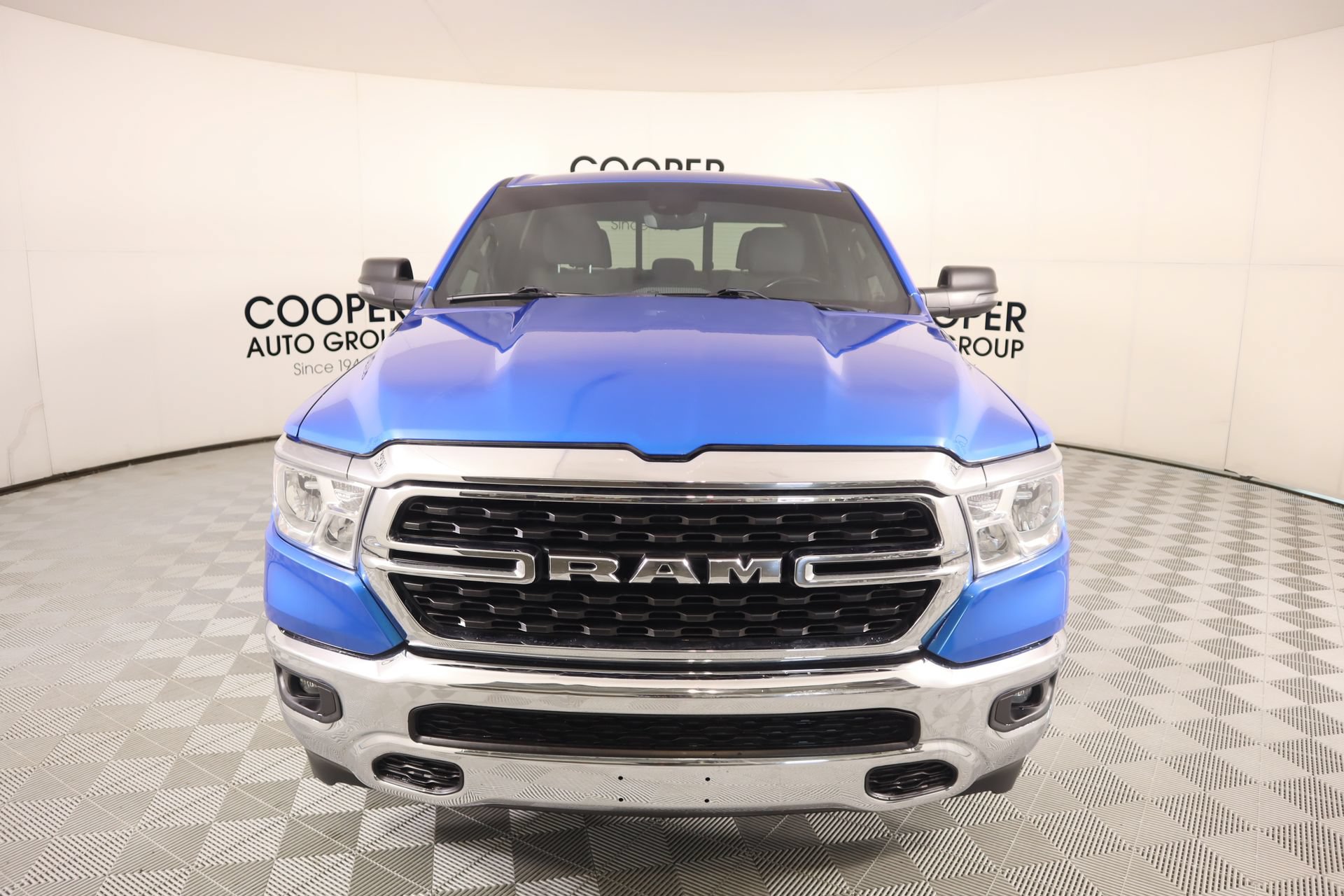 Used 2023 RAM 1500 Big Horn AWD/4WD image 9