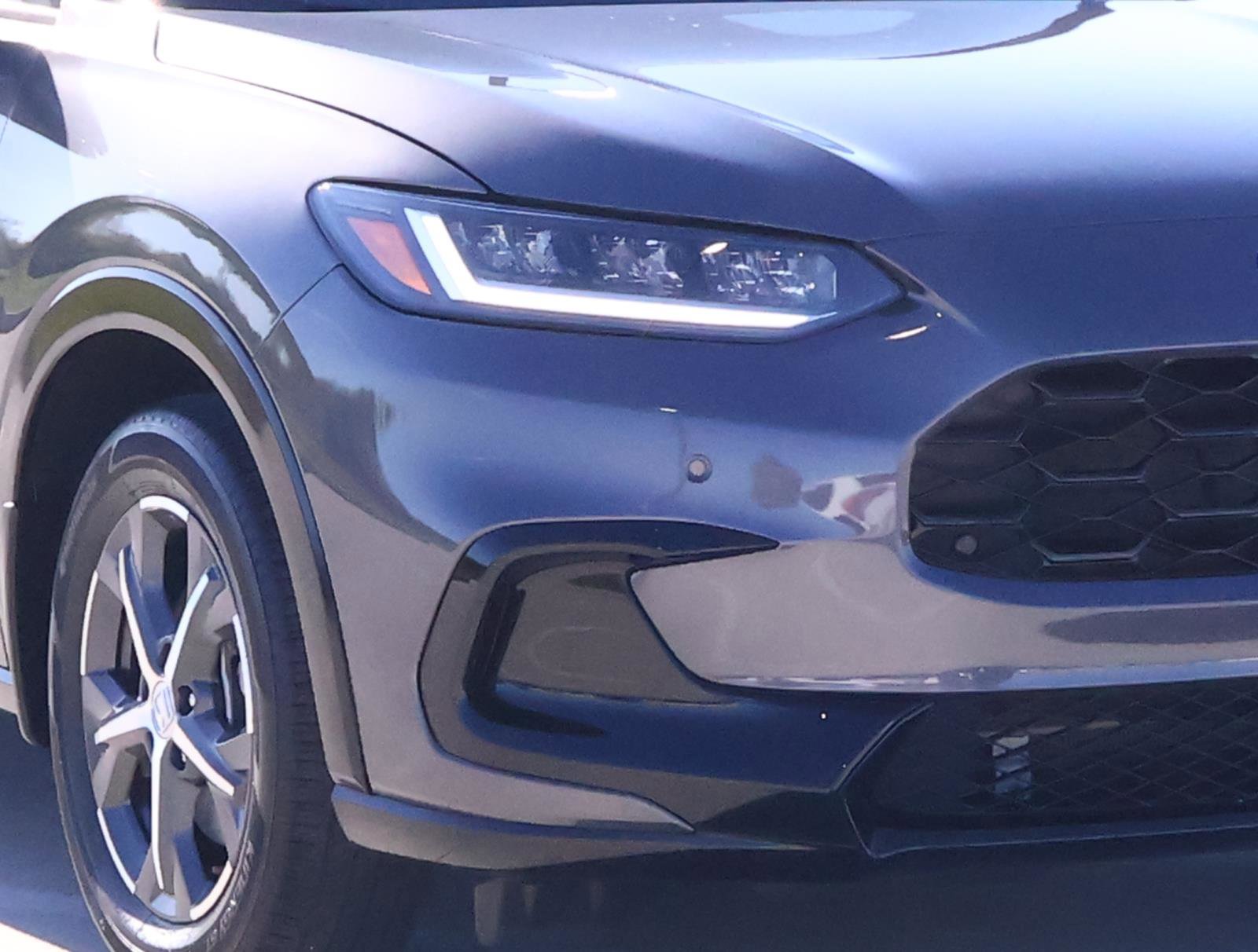 Used 2023 Honda HR-V EX-L image 7