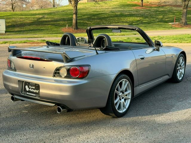 Used 2003 Honda S2000 image 9