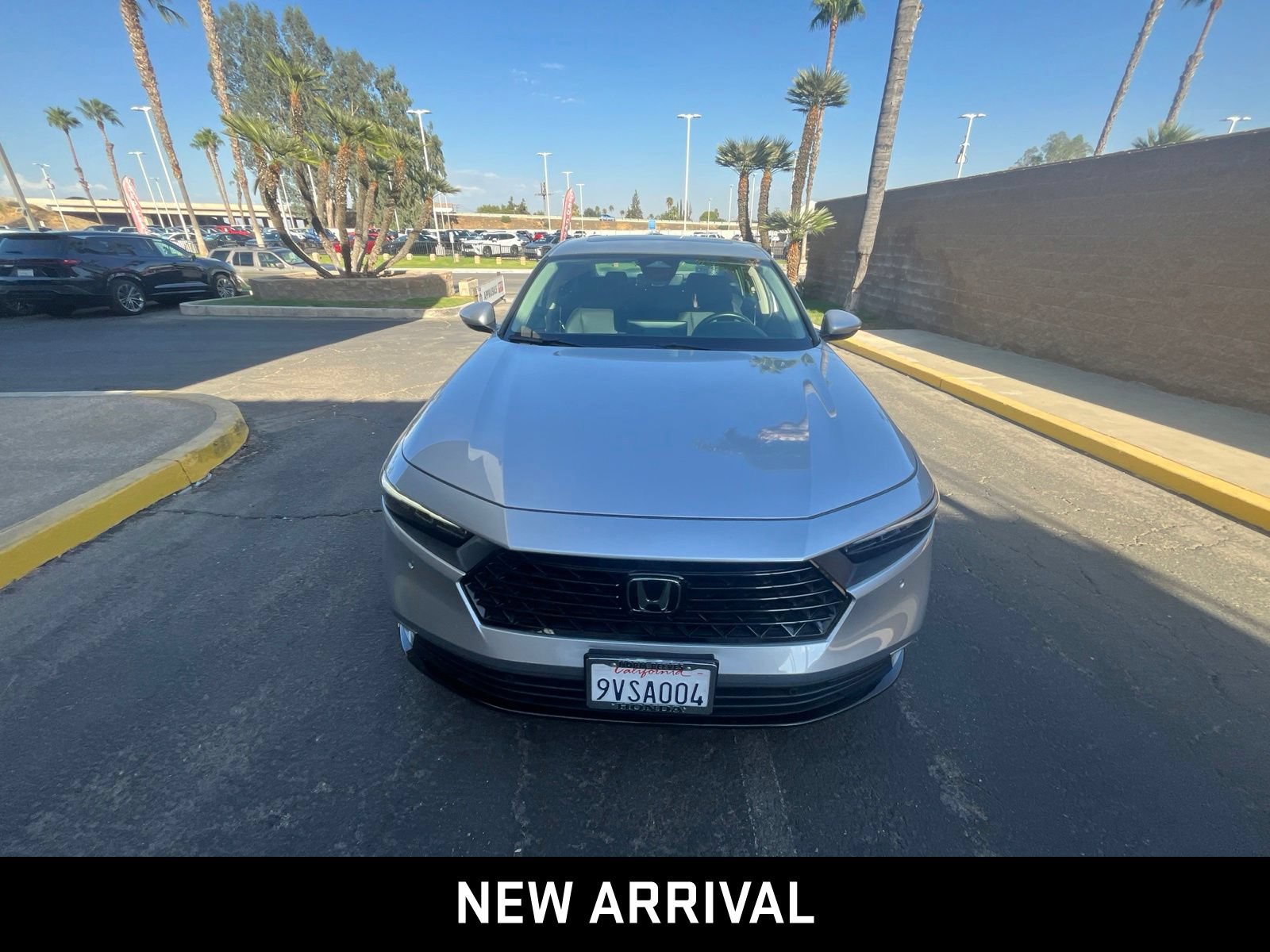 Used 2025 Honda Accord EX-L image 2