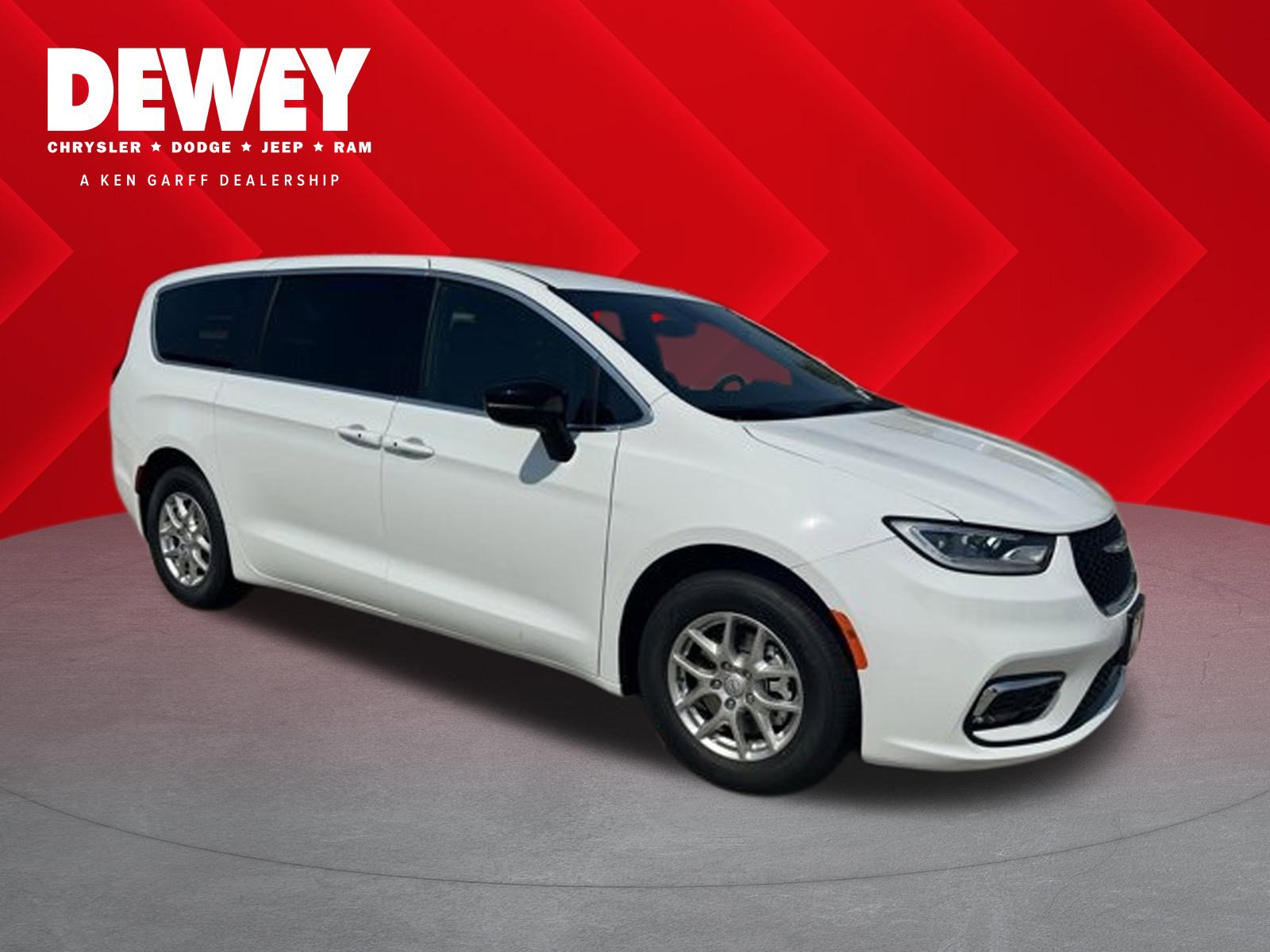 New 2026 Chrysler Pacifica Select