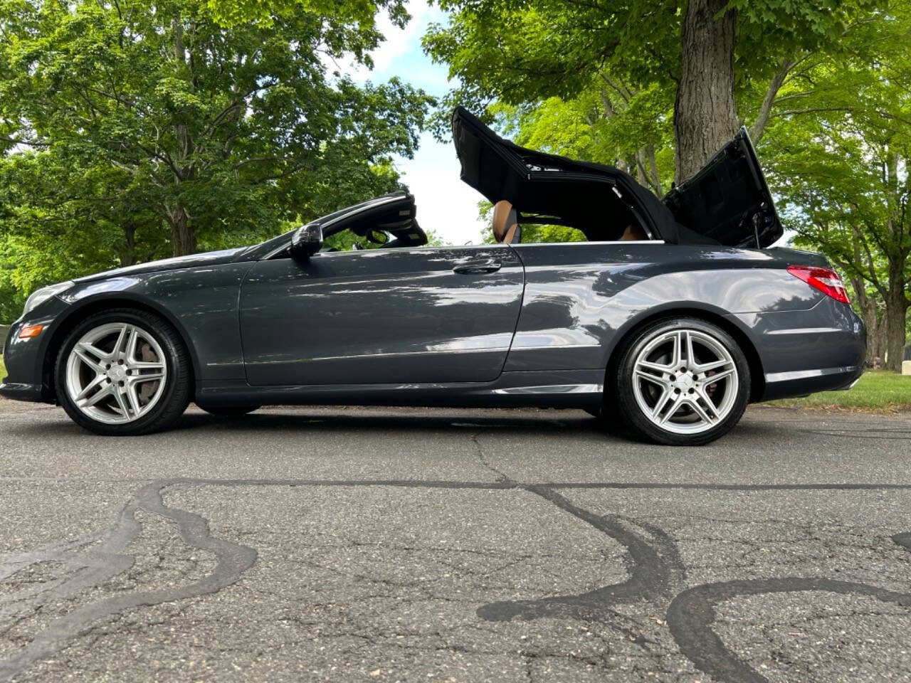 Used 2013 Mercedes-Benz E 550 Cabriolet image 6