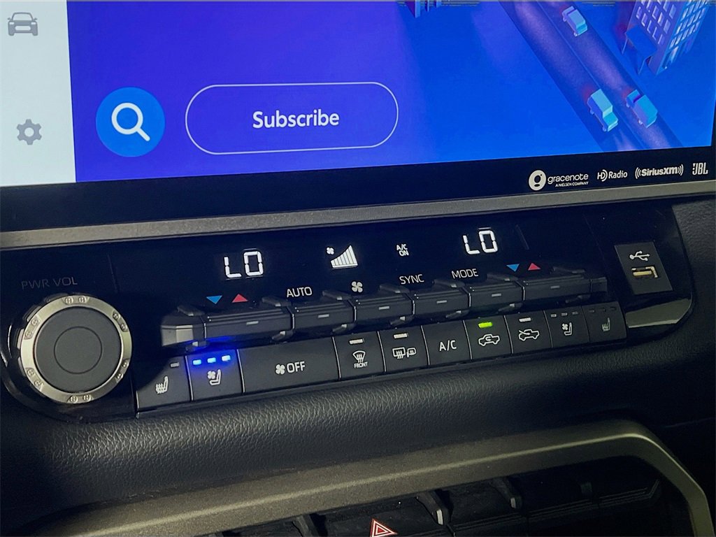 Used 2022 Toyota Tundra Limited image 15