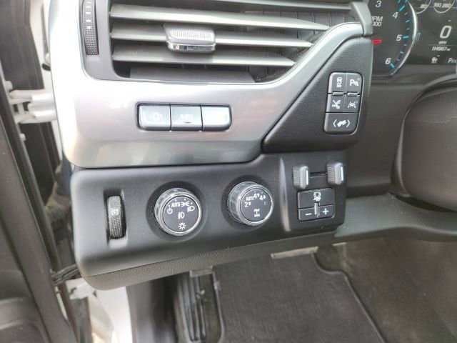 Certified 2018 Chevrolet Suburban Premier AWD/4WD image 12