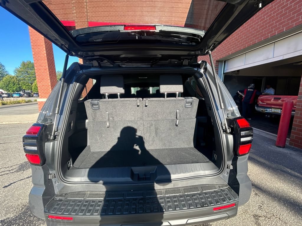 Certified 2026 Toyota 4Runner SR5 AWD/4WD image 21