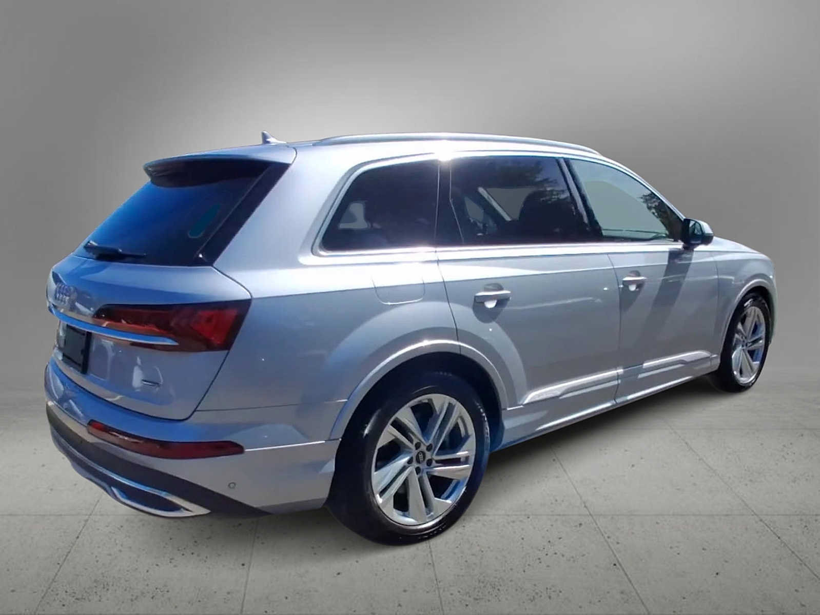 Used 2022 Audi Q7 3.0T Prestige w/ Prestige Package AWD/4WD image 8