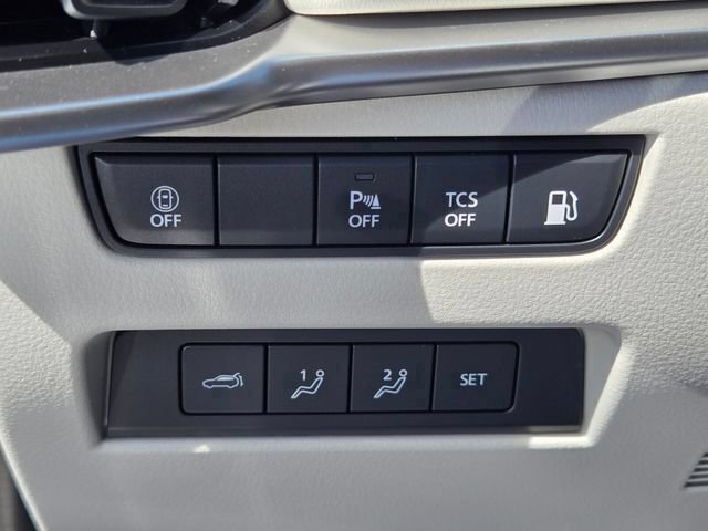 Used 2024 MAZDA CX-90 Plug-In Hybrid w/ Premium Plus AWD/4WD image 16