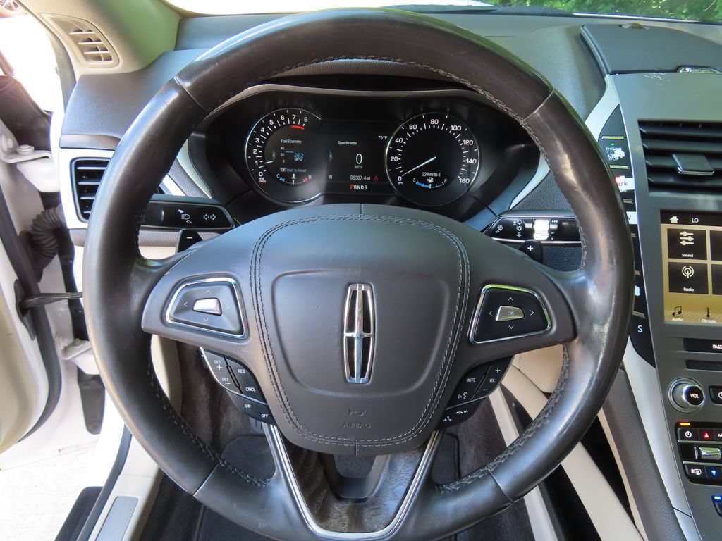 Used 2017 Lincoln MKZ Reserve w/ Climate Package FWD image 16