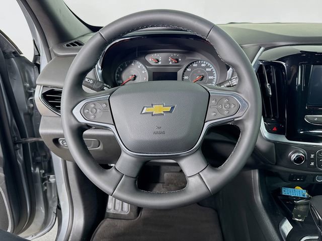 Used 2023 Chevrolet Traverse LT FWD image 12