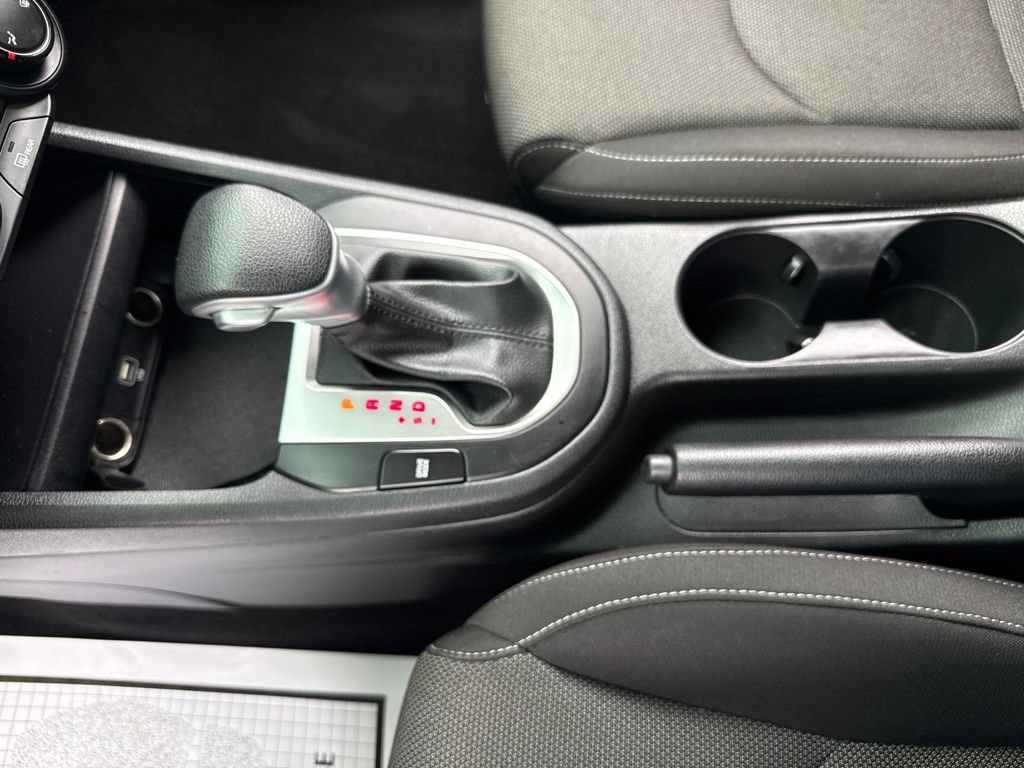 Used 2023 Kia Forte LXS FWD image 21