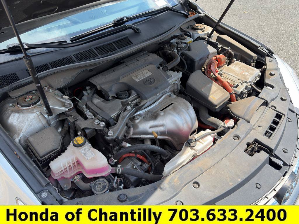 Used 2016 Toyota Camry XLE w/ Moonroof Package FWD image 34