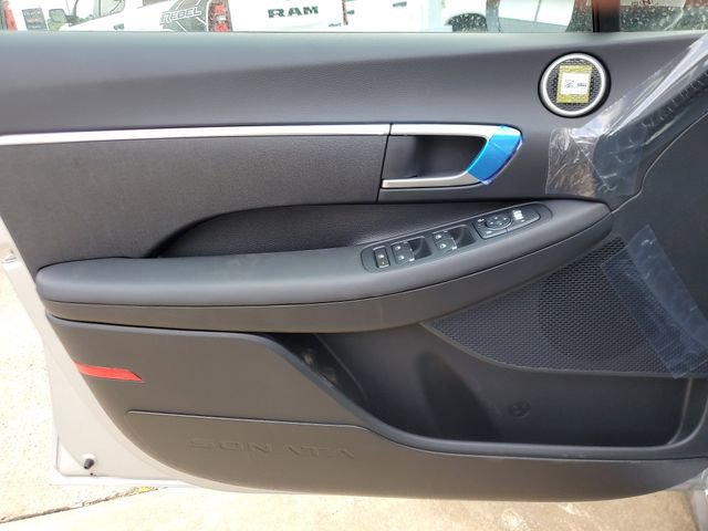 Used 2025 Hyundai Sonata SE image 15