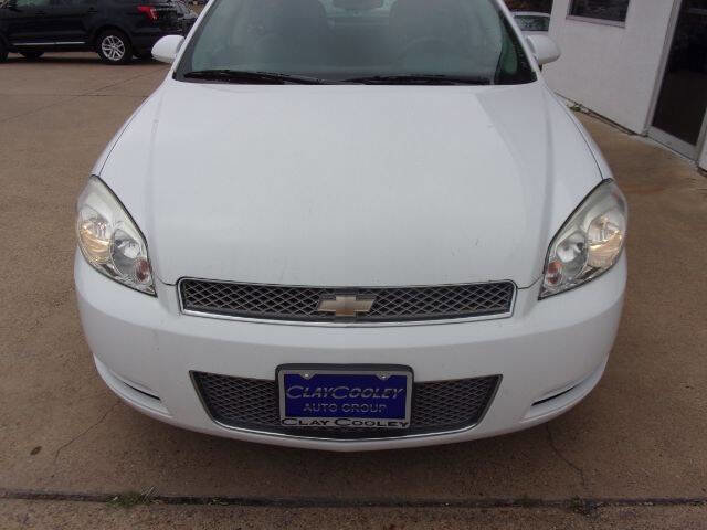 Used 2016 Chevrolet Impala LT image 2