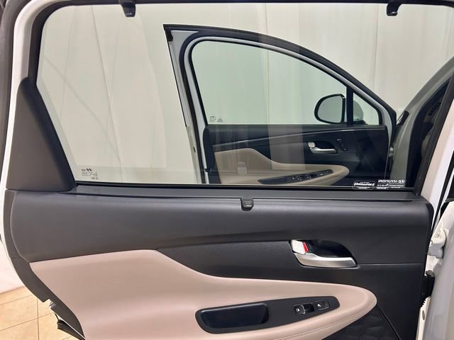 Used 2021 Hyundai Santa Fe Limited image 23