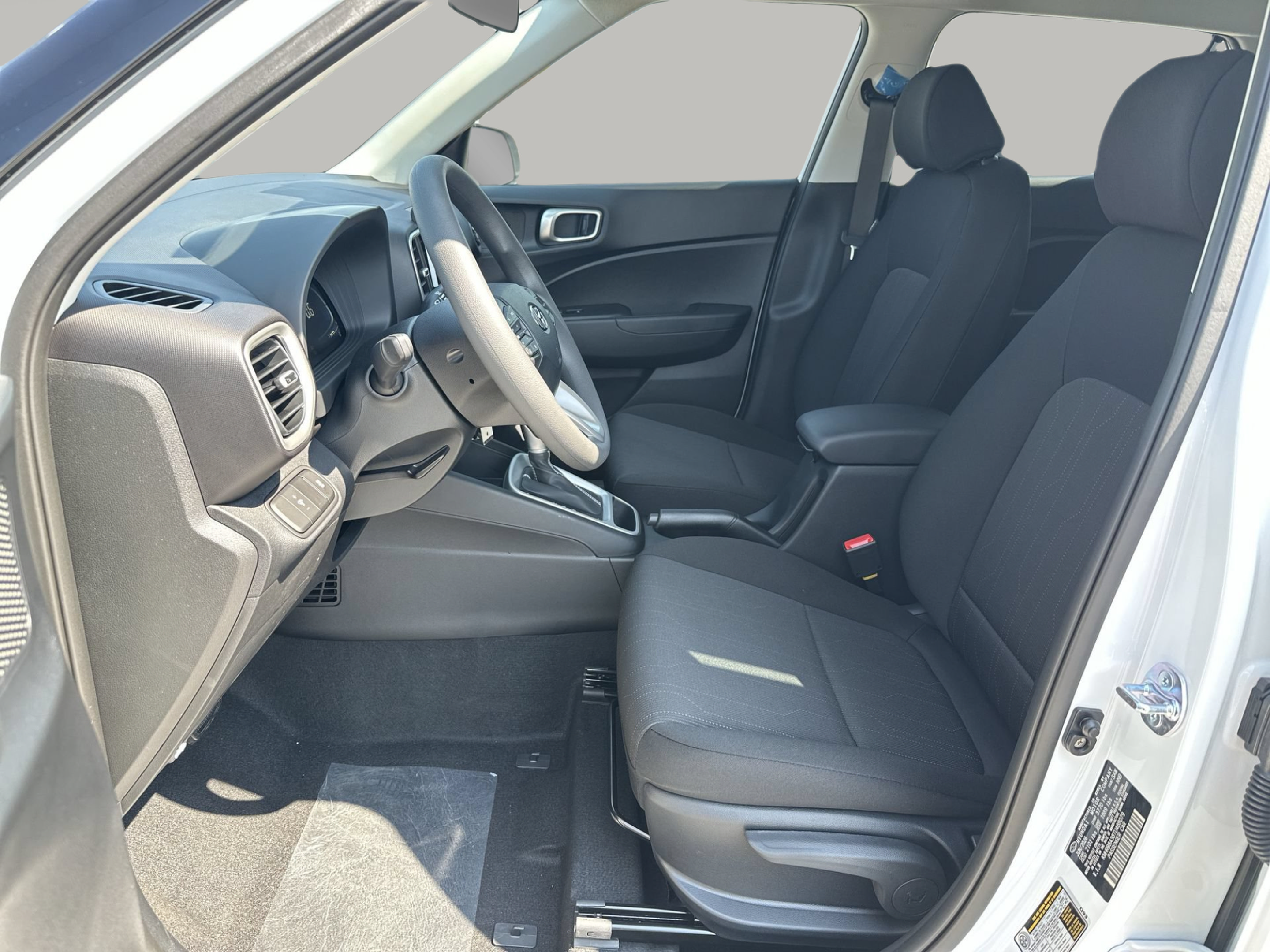 New 2026 Hyundai Venue SE FWD image 13