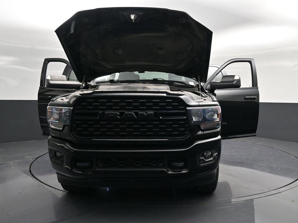 Used 2022 RAM 2500 Big Horn w/ Night Edition AWD/4WD image 41