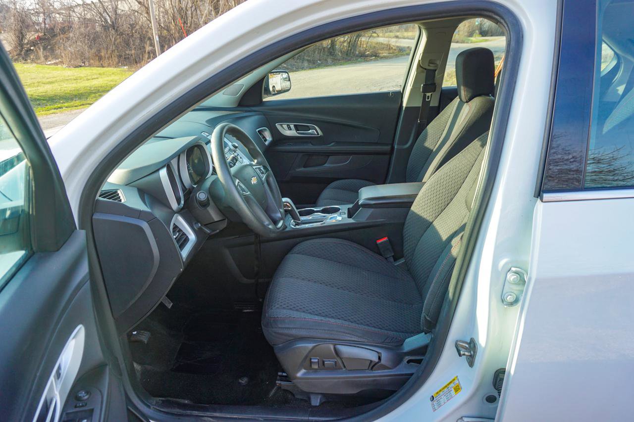 Used 2013 Chevrolet Equinox LS image 15
