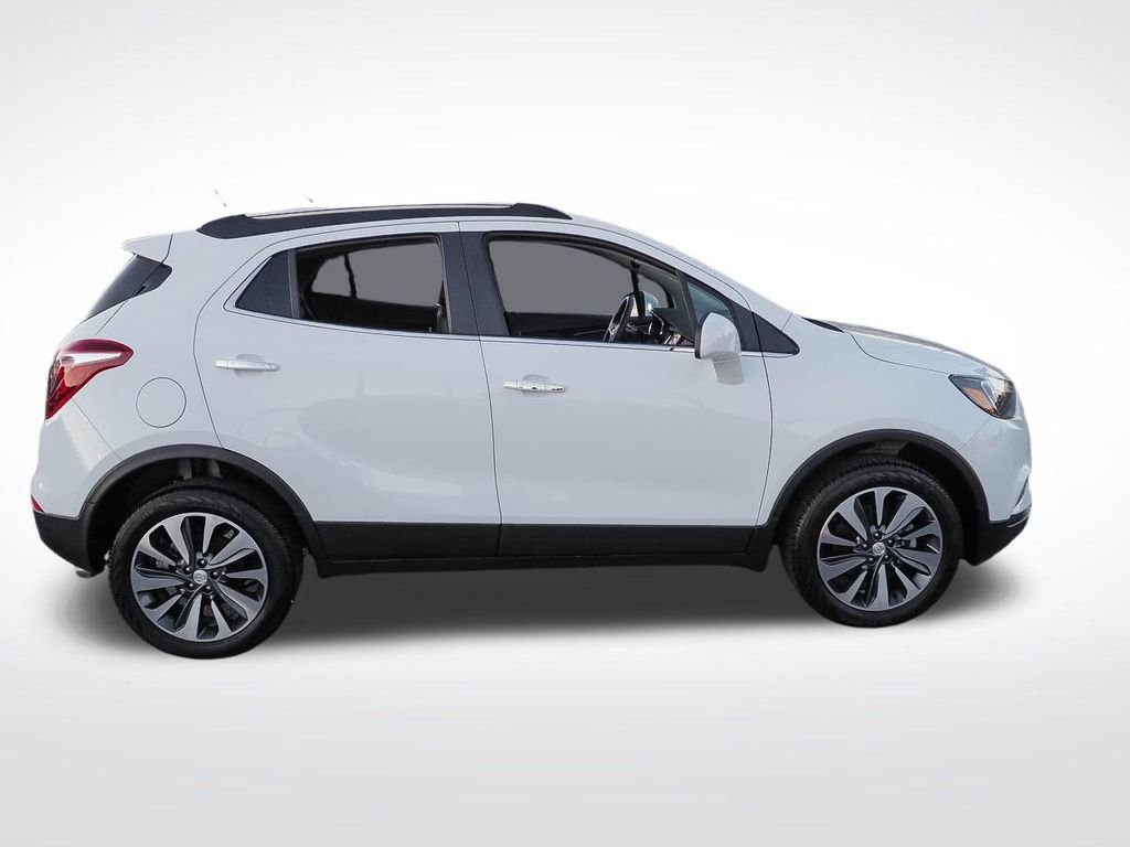 Used 2022 Buick Encore Preferred w/ Safety Package image 8