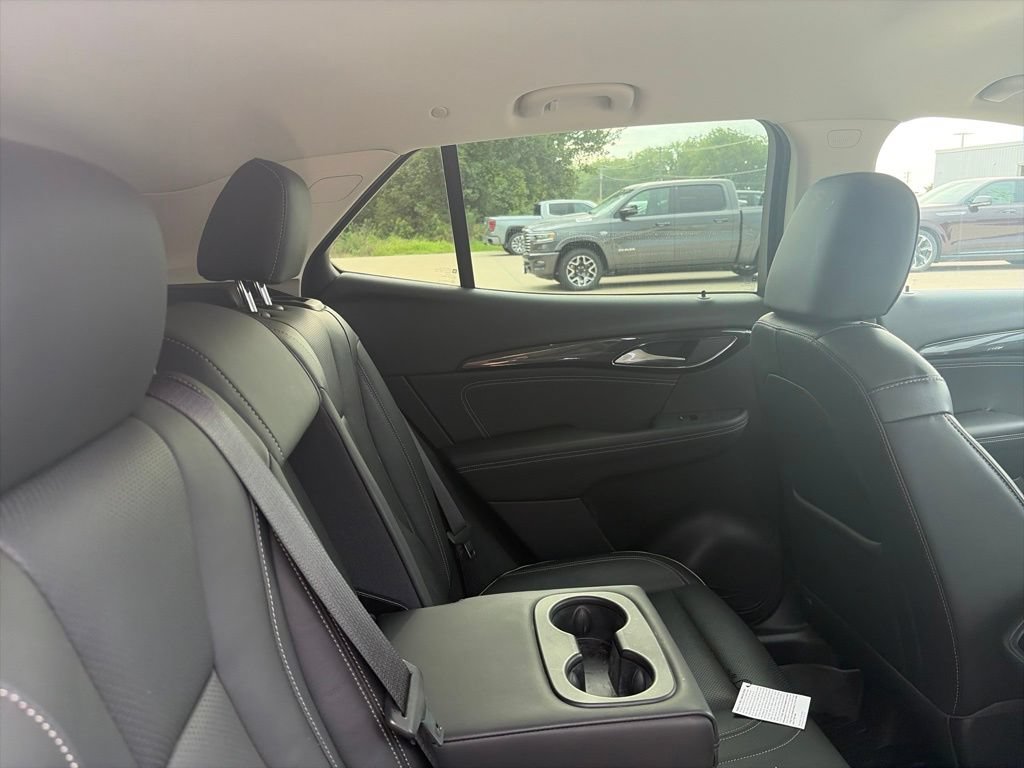 Used 2021 Buick Envision Essence AWD/4WD image 12