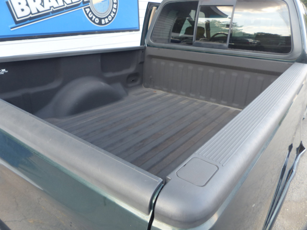 Used 2001 Ford F150 Lariat image 20