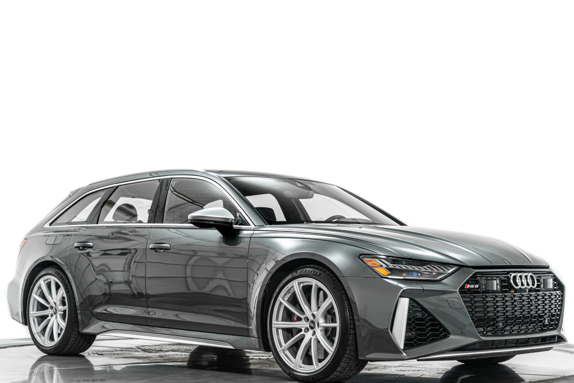 Used 2023 Audi RS 6 AWD/4WD image 34