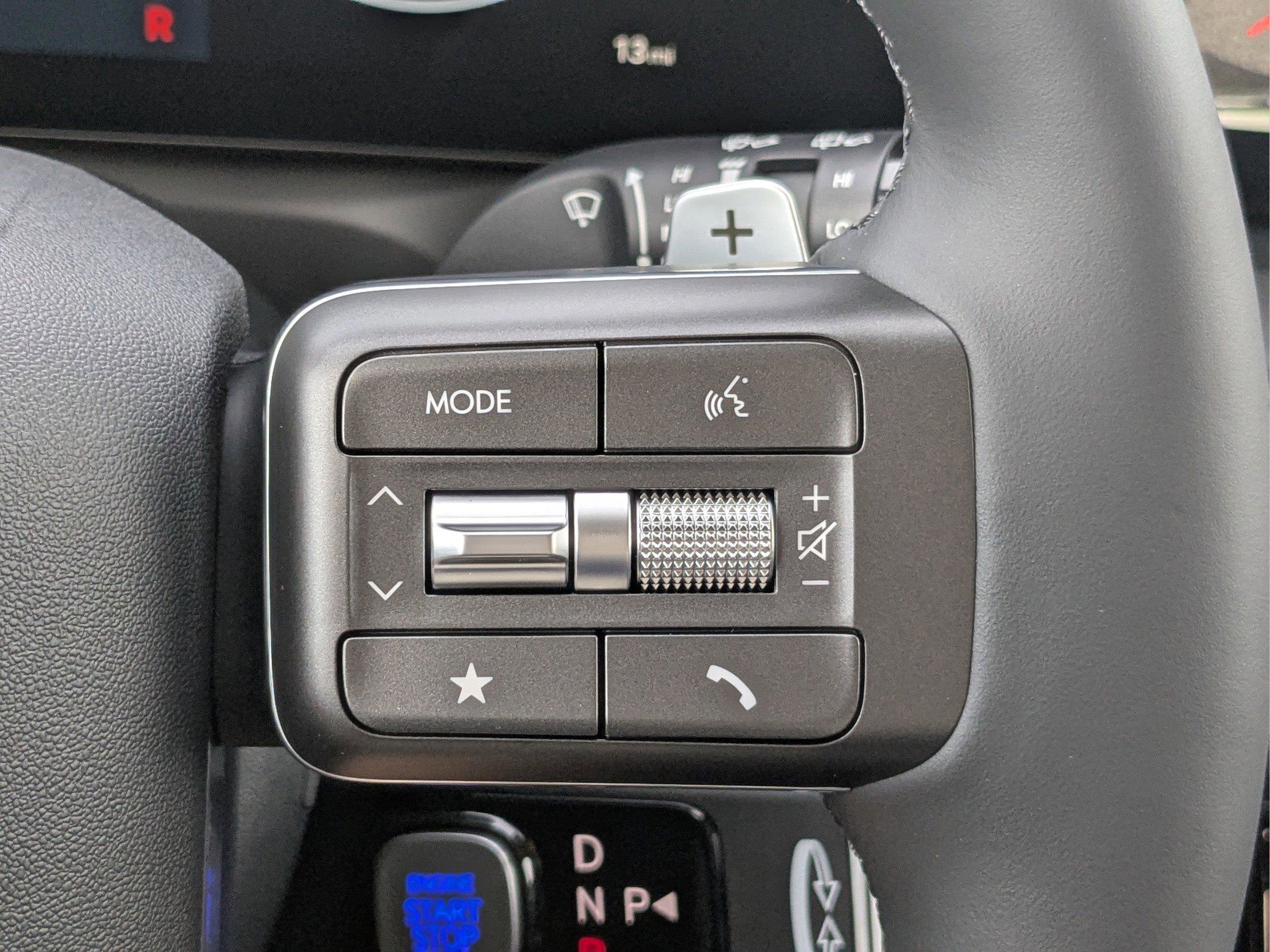 New 2026 Hyundai Palisade FWD Hybrid image 30