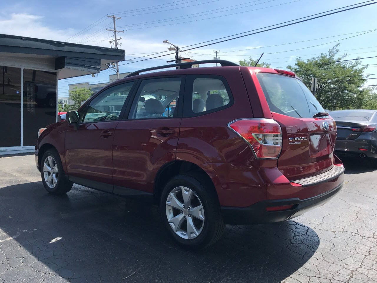 Used 2015 Subaru Forester 2.5i w/ Alloy Wheel Package AWD/4WD image 5