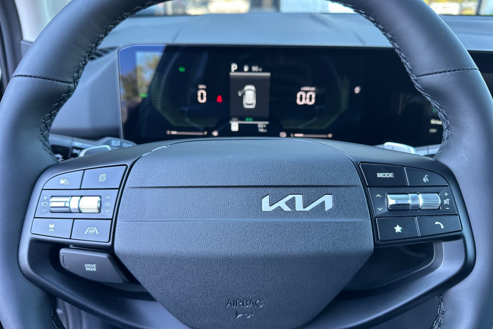 New 2027 Kia Sportage LX FWD image 23