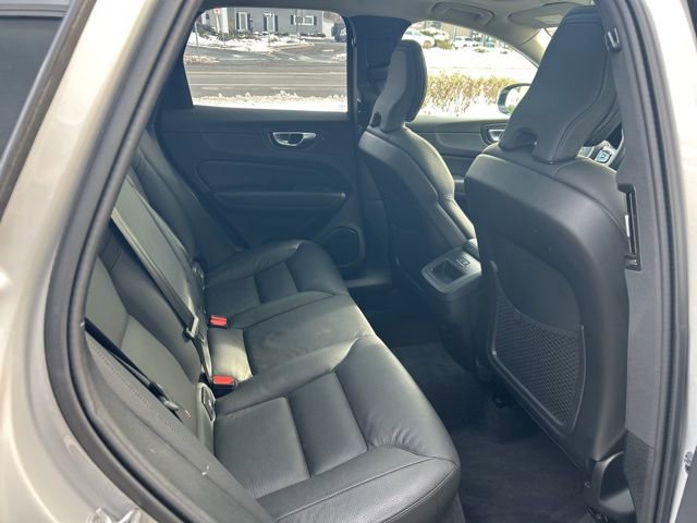 Certified 2025 Volvo XC60 B5 Plus image 13