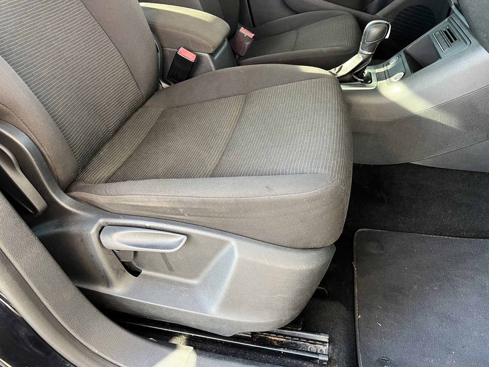 Used 2018 Volkswagen Tiguan Limited image 22