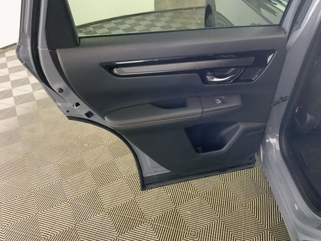 Used 2025 Honda CR-V Sport Touring image 31