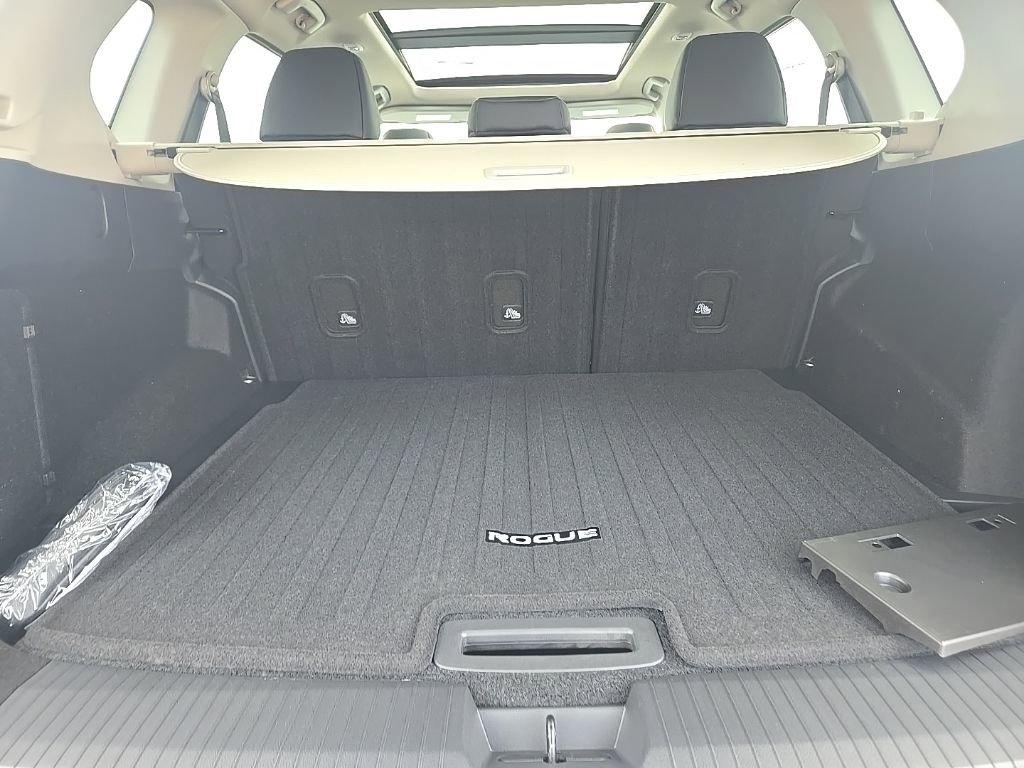 New 2026 Nissan Rogue SV image 36