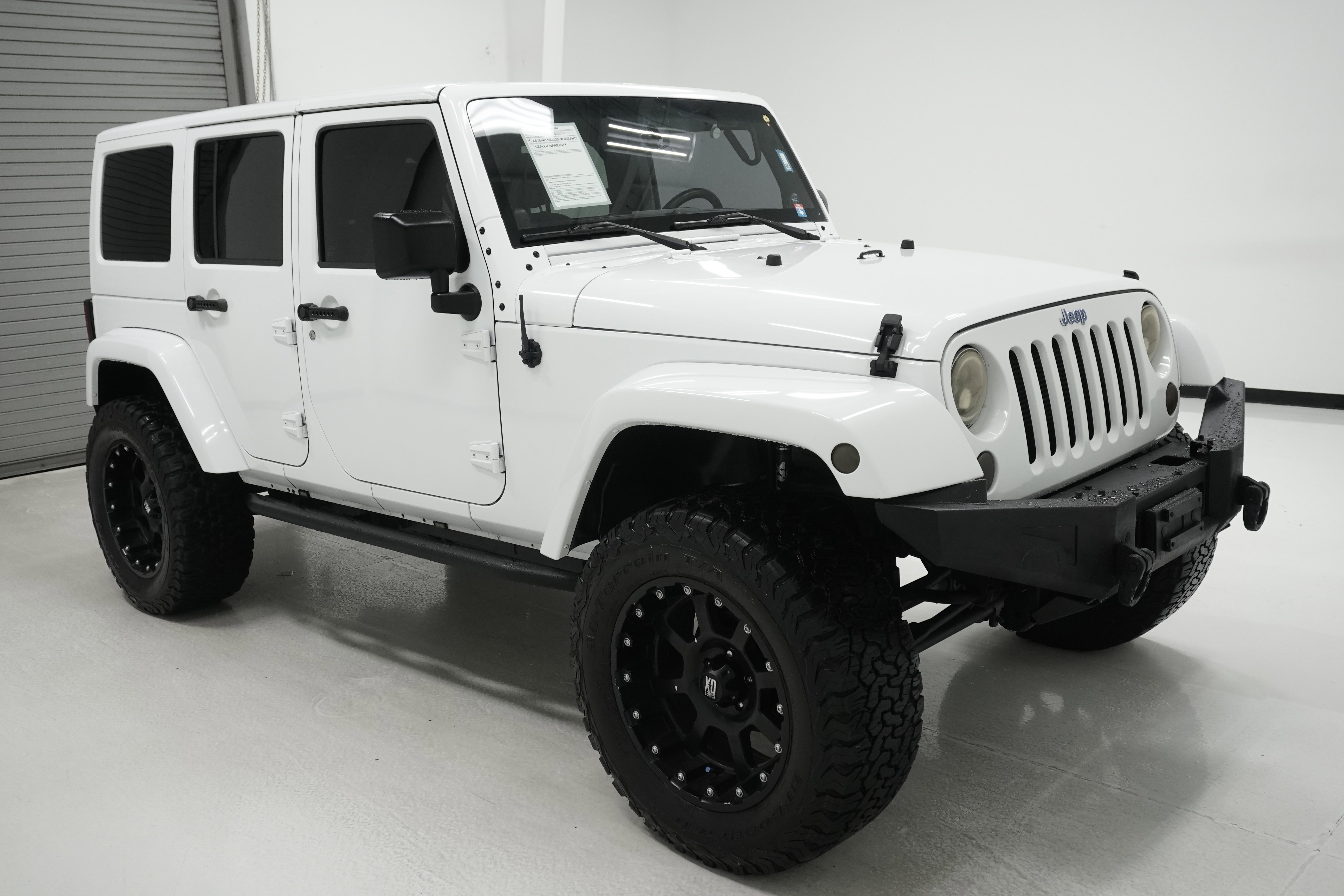 Used 2014 Jeep Wrangler Unlimited Sahara w/ Max Tow Package image 3