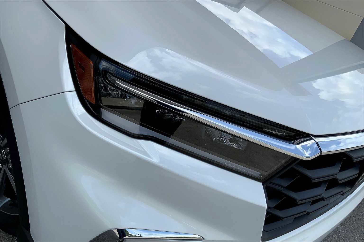 New 2025 Honda Pilot EX-L image 13