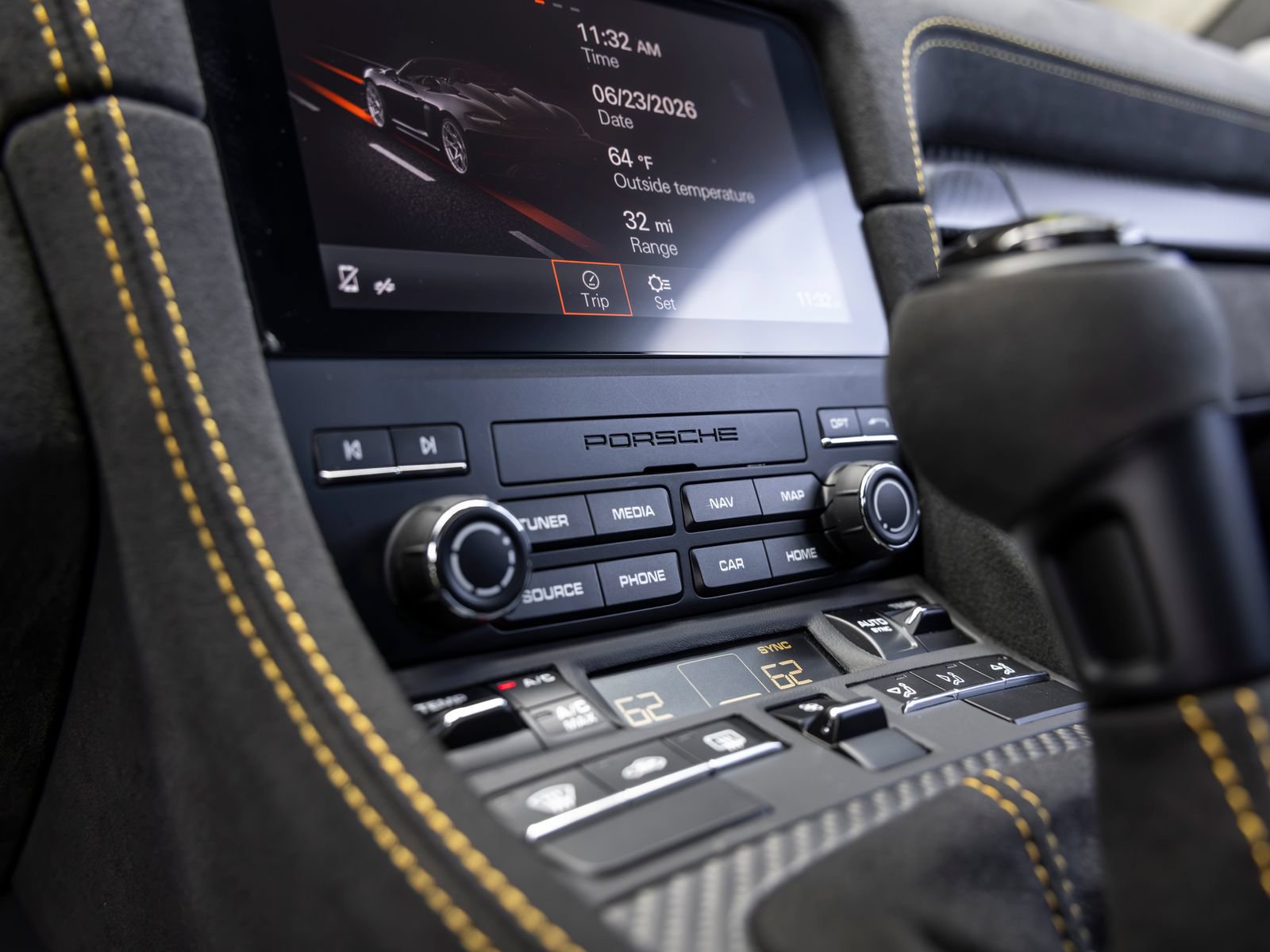 Certified 2025 Porsche 718 Boxster Spyder RS RWD image 61